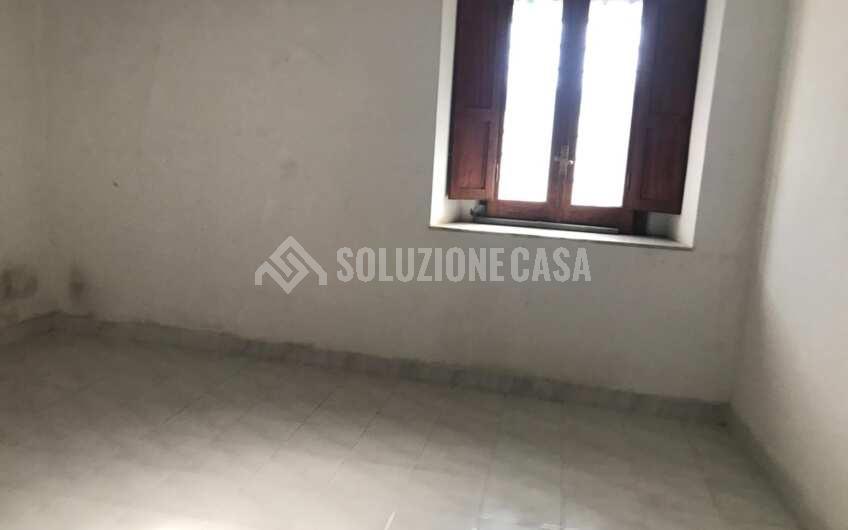 SCD1374 Palazzo storico con giardino e vista mare a Vibonati