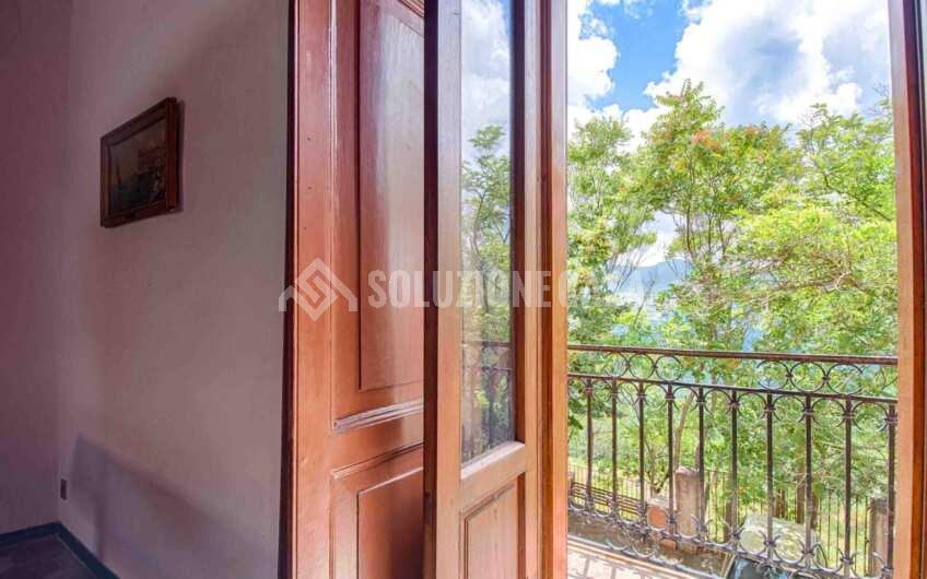 SC1382 Ancient Historical house in the very heart of Cilento