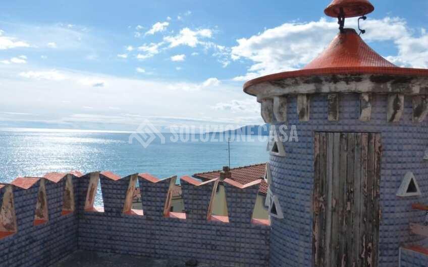 SCD1381 Villa a picco sul mare nell’incanto del Golfo di Policastro