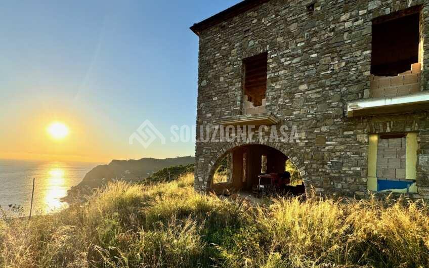 SC1377 Caratteristico casale cilentano vista mare a Montecorice