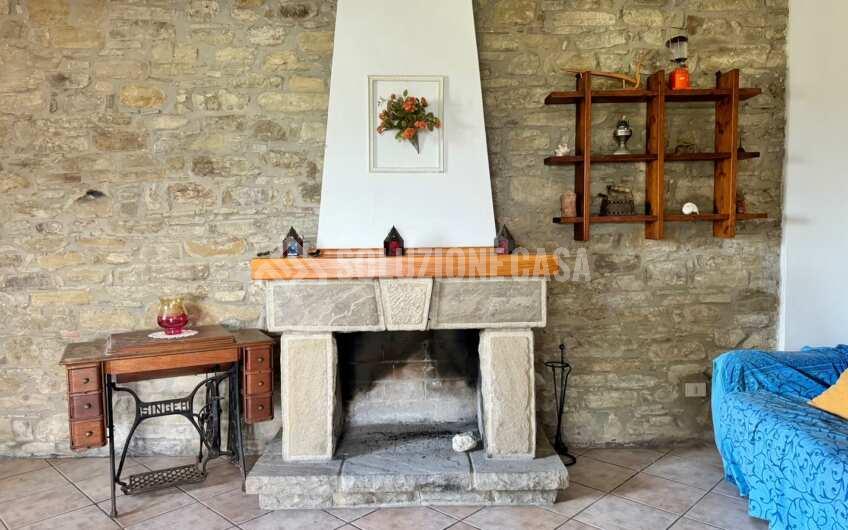 SC1379 Casali in pietra vista mare, con uliveti e frutteti , a  Santa Maria di Castellabate Alano
