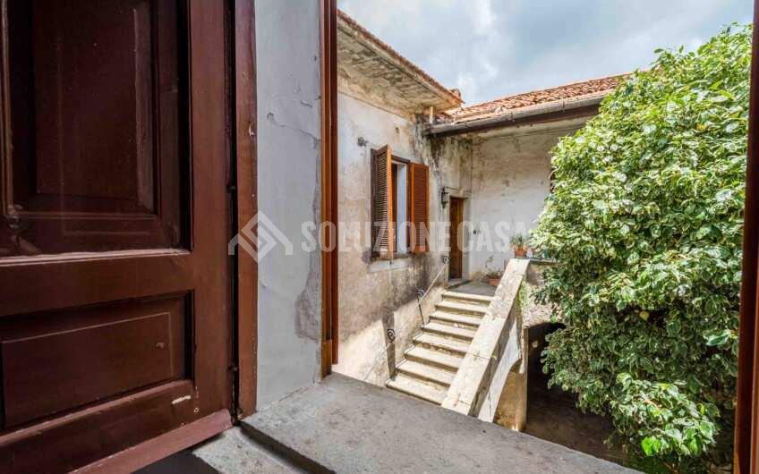 SC1382 Ancient Historical house in the very heart of Cilento