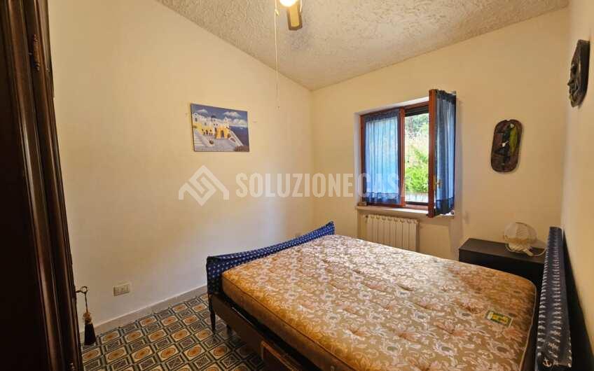 SCD1376/b Appartamenti in una stupenda villa a Scario Parco La Pietra
