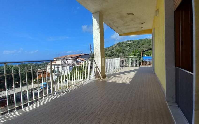 SCD1375 Villa vista mare con giardino a Marina di Camerota
