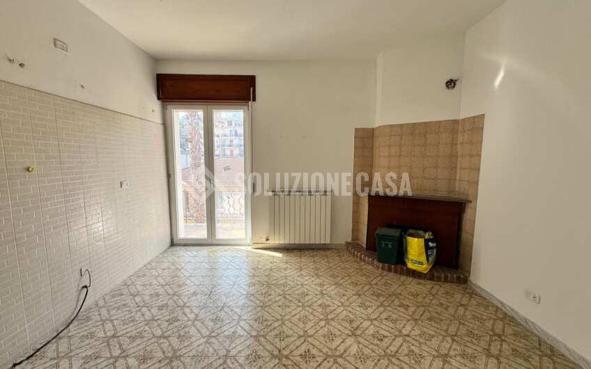 SC1384 Ampio appartamento in vendita ad Agropoli via Pio X