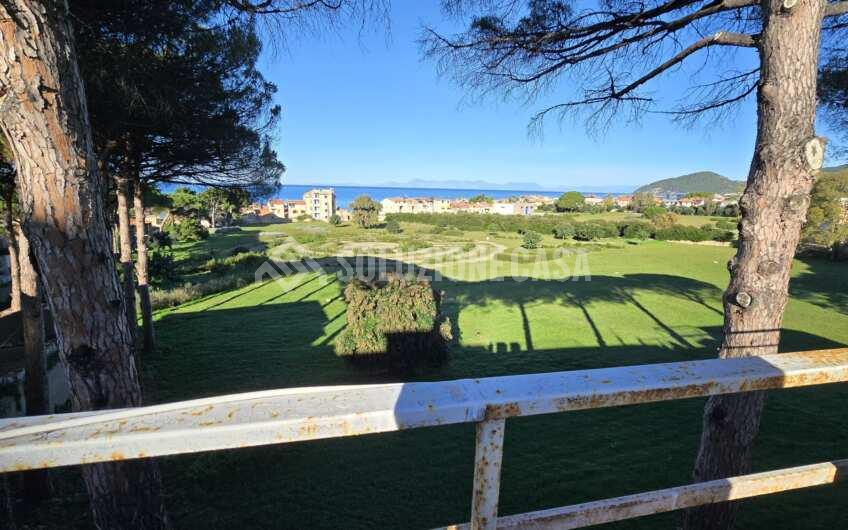 SC1385 Fabbricato con loggia vista mare sul corso di Santa Maria di Castellabate