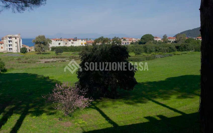 SC1385 Fabbricato con loggia vista mare sul corso di Santa Maria di Castellabate