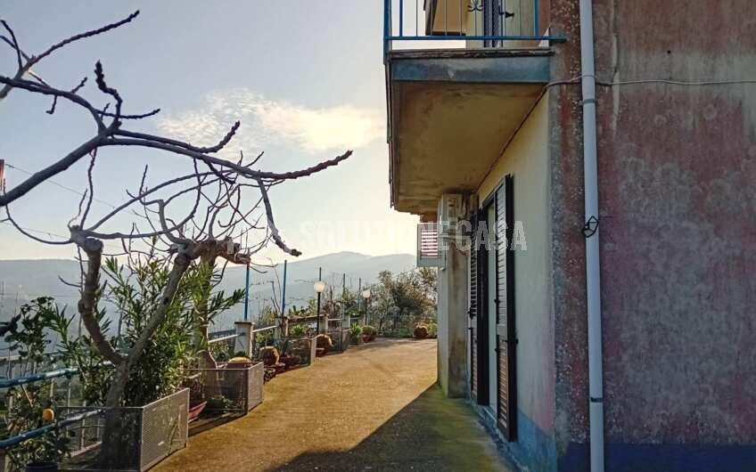 SC1388 Villa su due livelli in posizione panoramica a Castellabate
