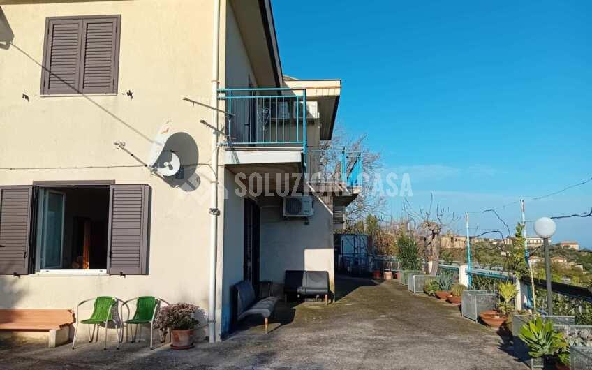 SC1388 Villa su due livelli in posizione panoramica a Castellabate
