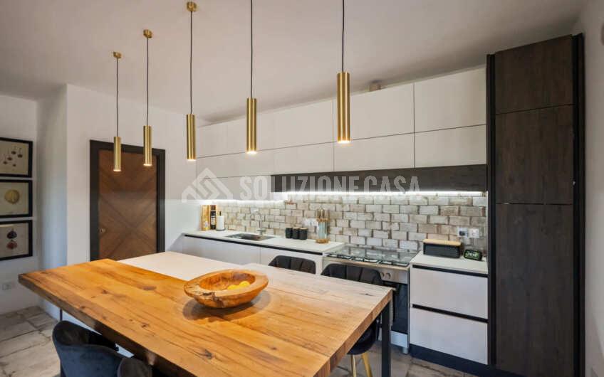 SC1405 Prestigiosa Villa panoramica con piscina a sfioro nel Cilento