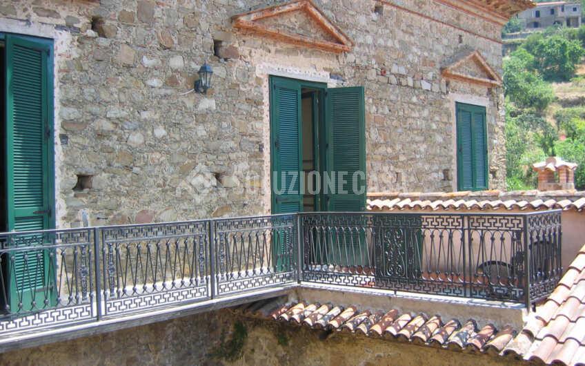 SC1403 Dimora storica nel palazzo Materazzi di Serramezzana