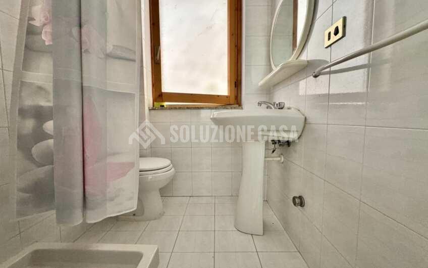 SC1412A Appartamento in villa con giardino zona Cannetiello di Agropoli