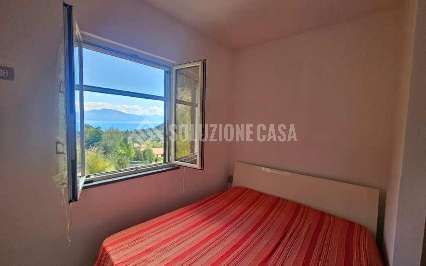 SCD1409 Villetta a schiera con giardino e terrazzi vista mare incantevole a Scario
