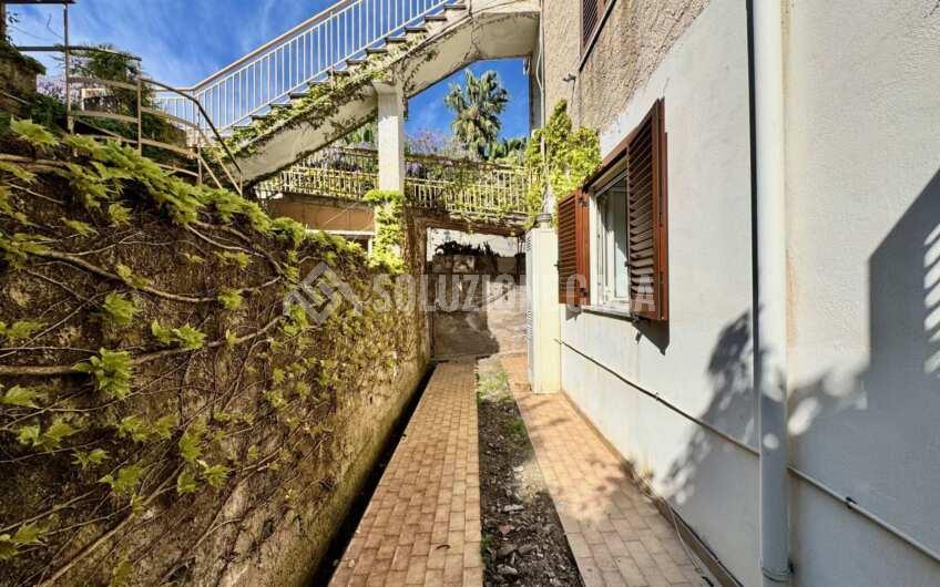 SC1411 Appartamento con giardino a Moio Agropoli