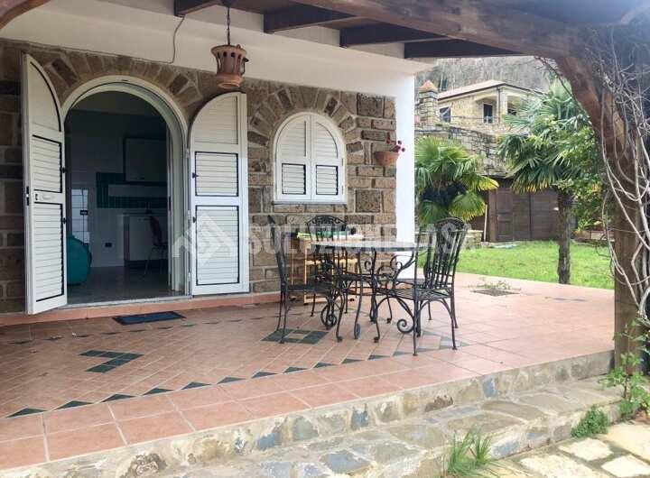 FT11 Appartamento in affitto annuale in villa vista mare a S. Leo di Castellabate
