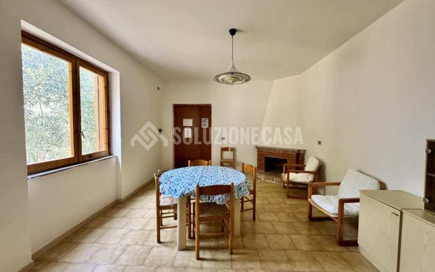 SC1412A Appartamento in villa con giardino zona Cannetiello di Agropoli
