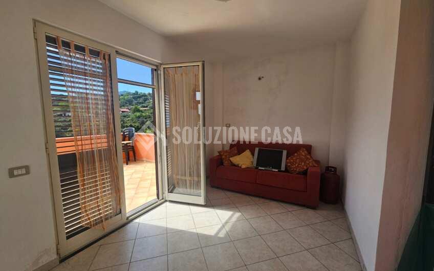 SCD1409 Villetta a schiera con giardino e terrazzi vista mare incantevole a Scario