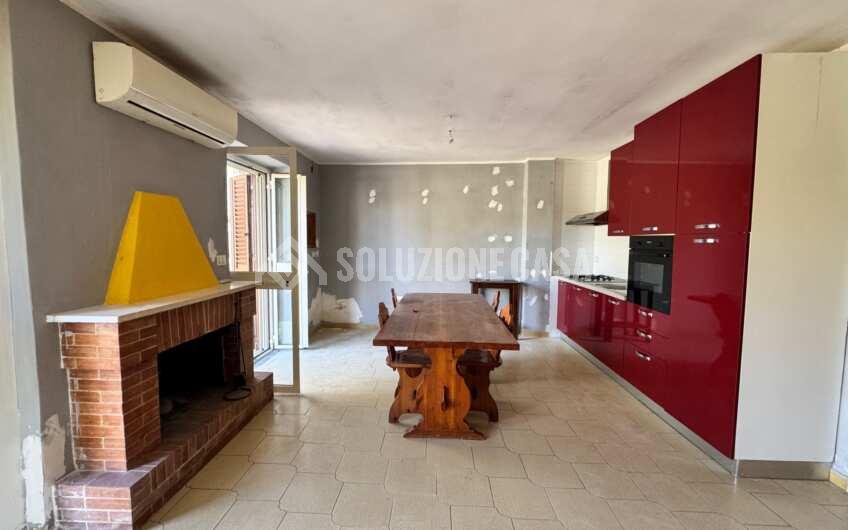 SC1411 Appartamento con giardino a Moio Agropoli