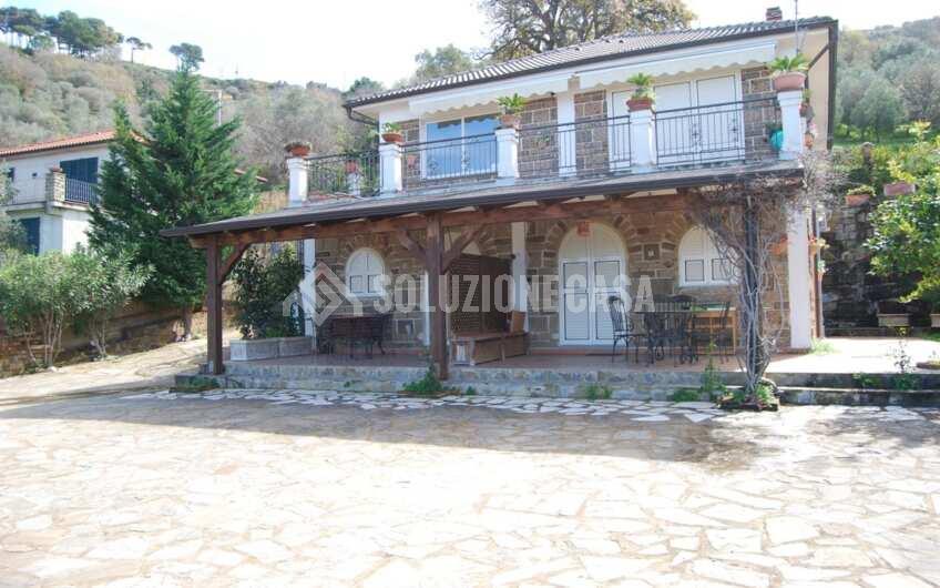 FT11 Appartamento in affitto annuale in villa vista mare a S. Leo di Castellabate